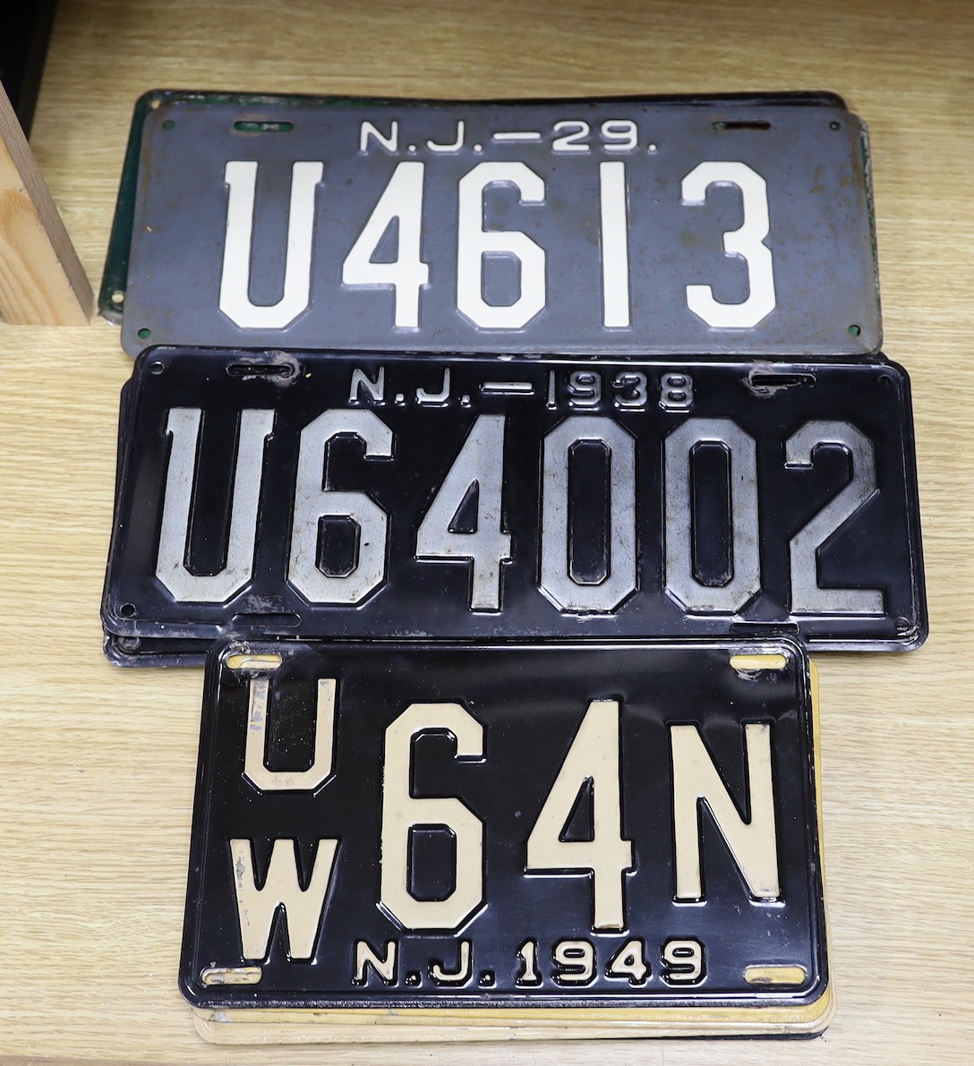 Seven New Jersey 1920's number plates, eight similar 1930's number plates and nine 1940's number plates (24)